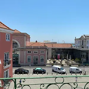 Alfama With Balcony Lisboa