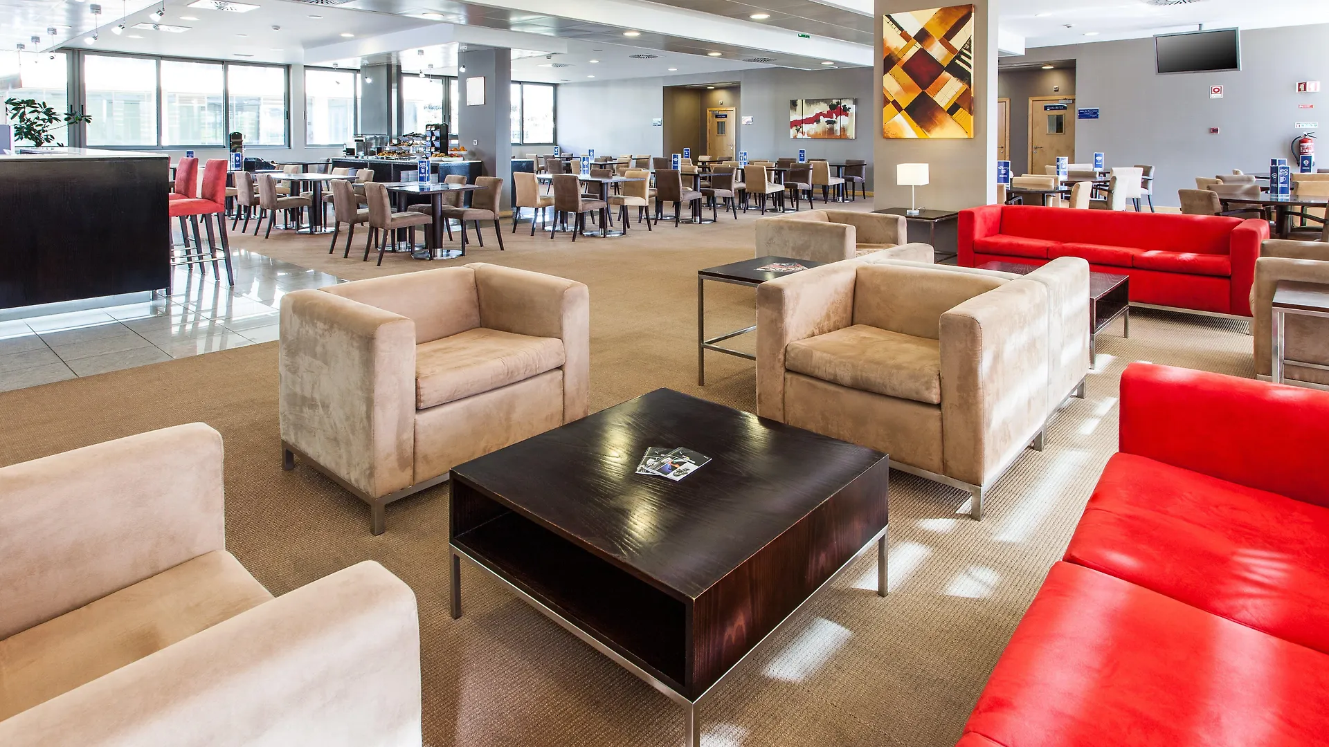 Holiday Inn Express Lisbon-Oeiras, An Ihg Hotel
