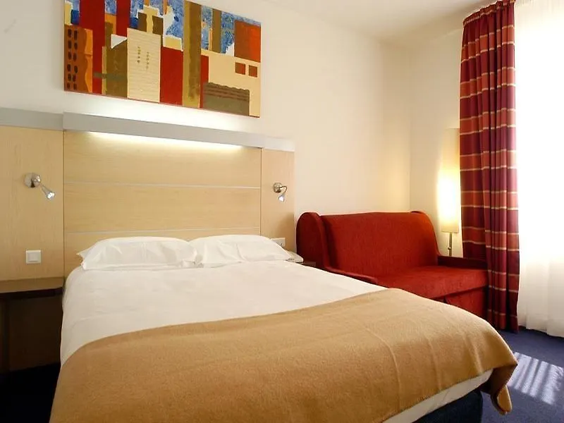 Holiday Inn Express Lisbon-Oeiras, An Ihg Hotel Portugal